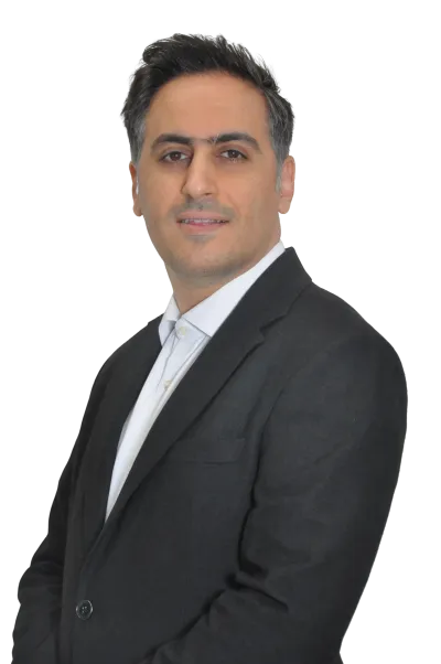 Mehrdad Oliaee